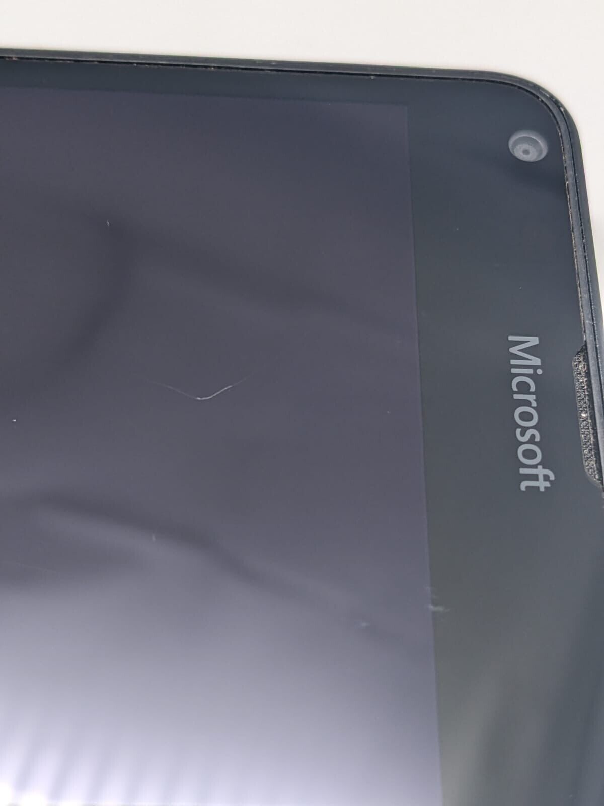 Microsoft Lumia 640 Dual-SIM Smartphone Schwarz | OHNE AKKU | OHNE SIMLOCK
