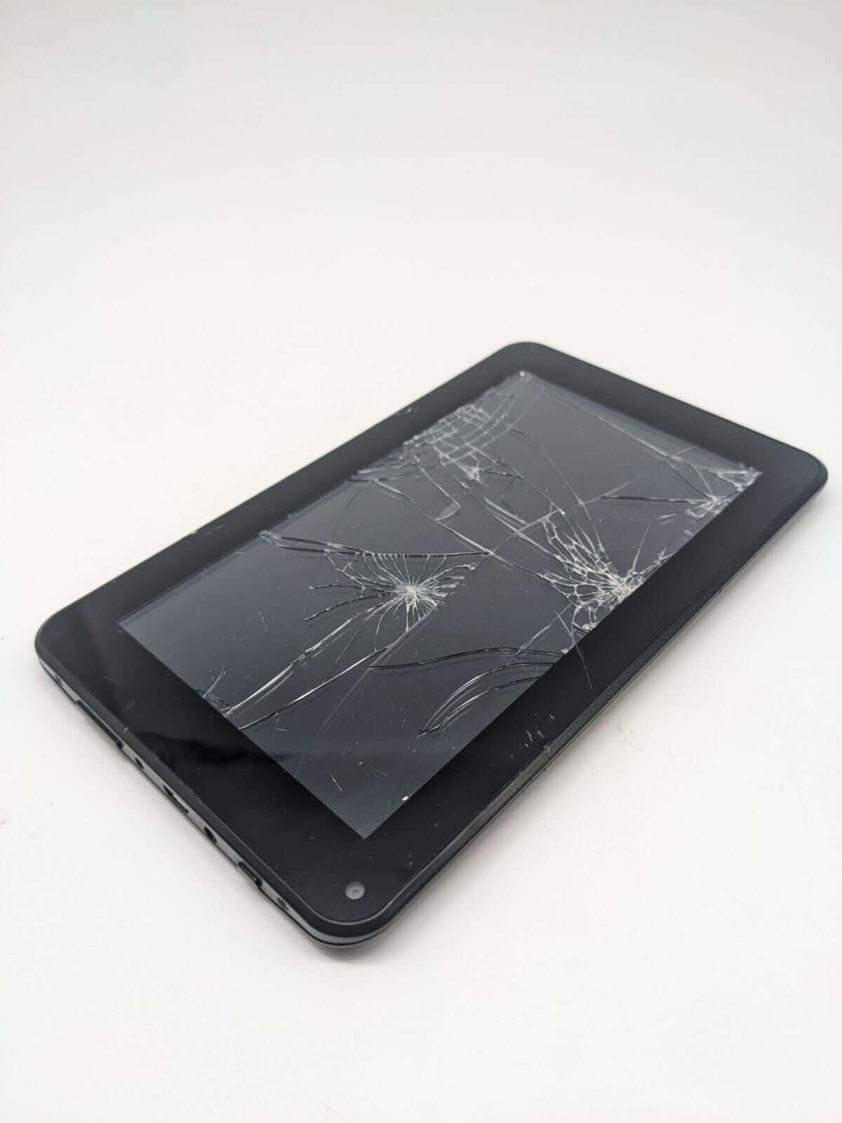 Trekstor SurfTab Breeze 7.0 Quad 3G Tablet Android Schwarz | DISPLAYDEFEKT