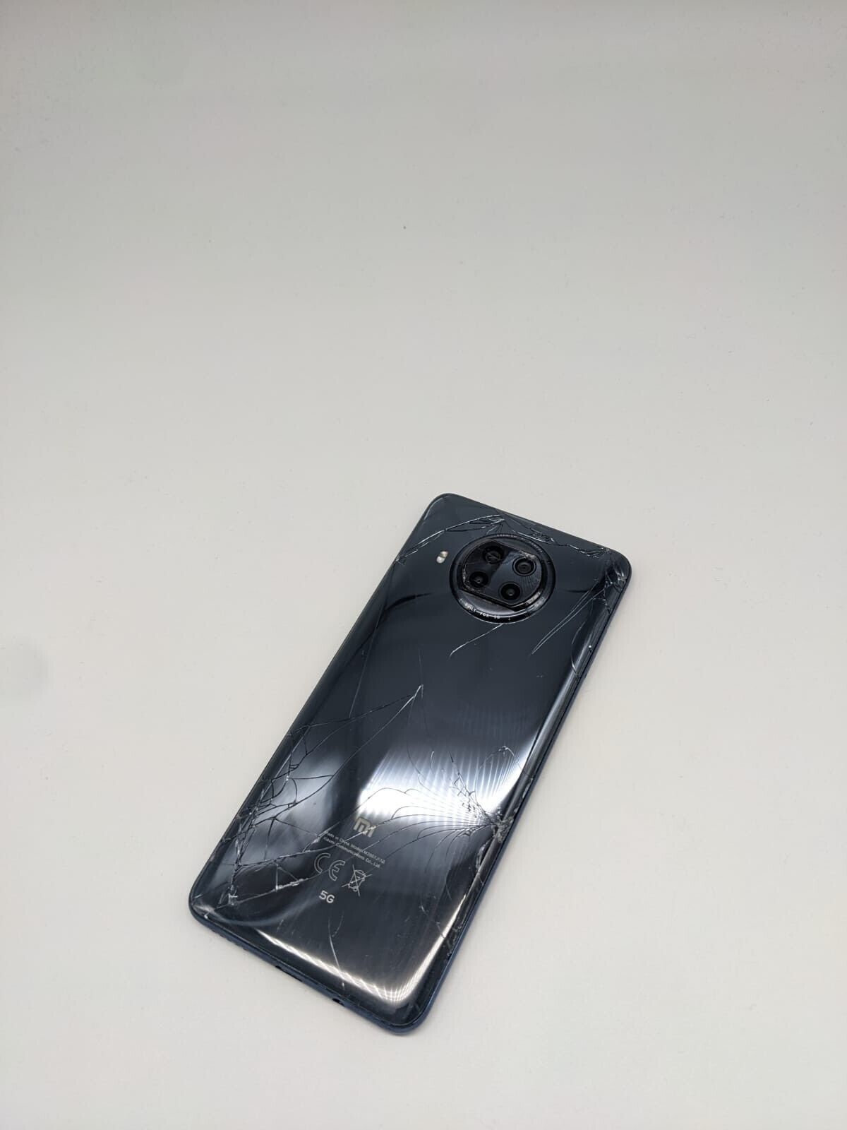 Xiaomi Mi 10T Lite Grau Smartphone Teilespender Ersatzteile | LÄDT/STARTET NICHT