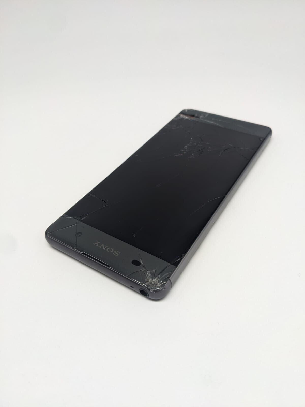 Sony Xperia XA F3111 Schwarz Teilespender Ersatzteile | LÄDT/STARTET NICHT