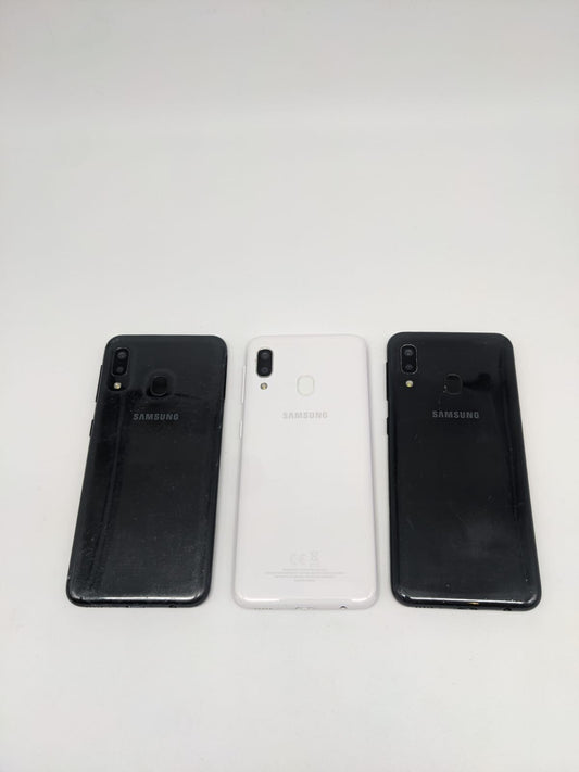 3x Samsung Galaxy A20e Konvolut Sammlung Posten | LADEN/STARTEN NICHT