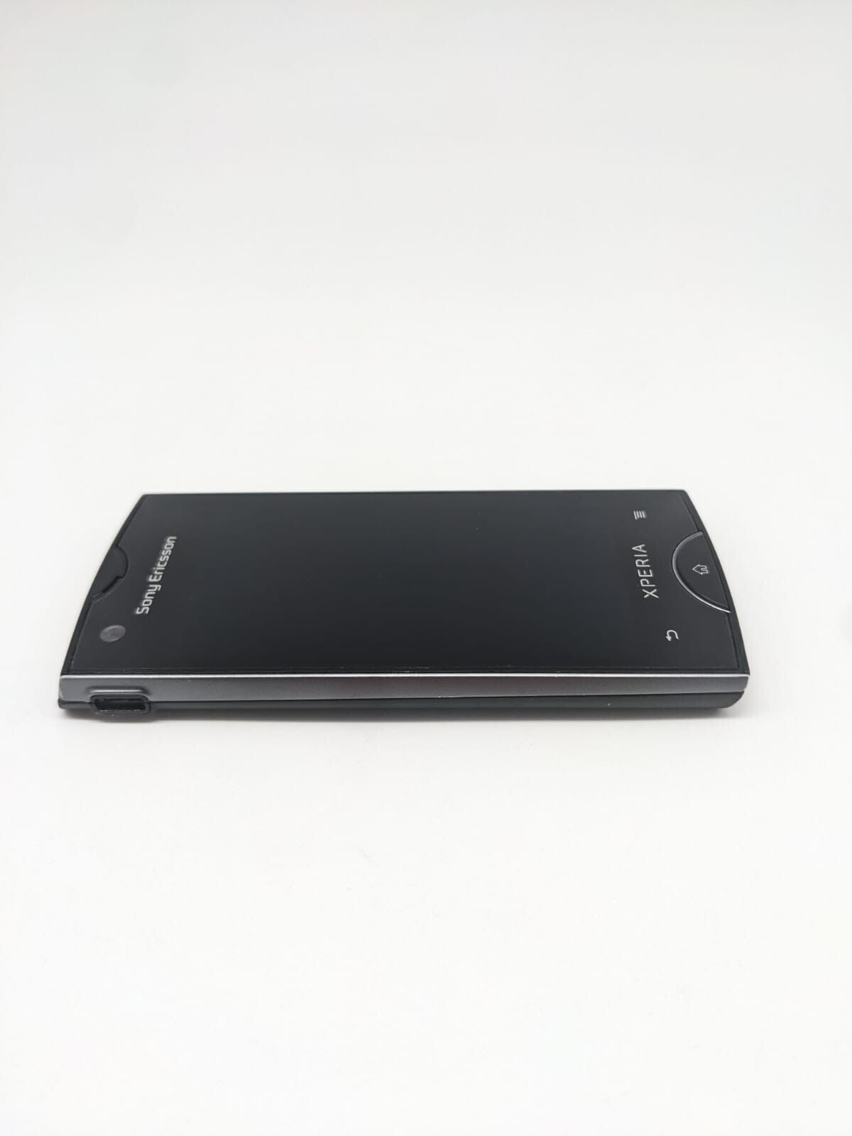 Sony Ericsson Xperia Ray ST18i Schwarz | OHNE SIMLOCK