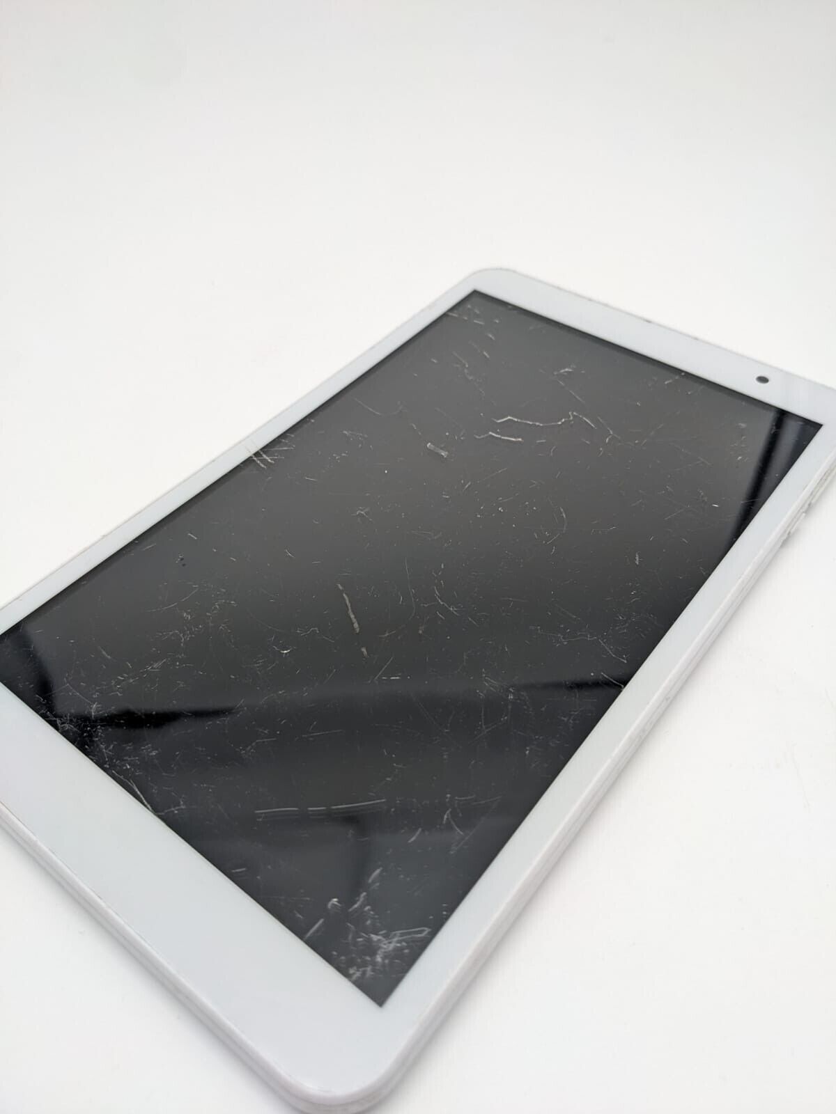 ODYS Junior 8 PRO 8 Zoll Tablet Weiß | DISPLAYKRATZER