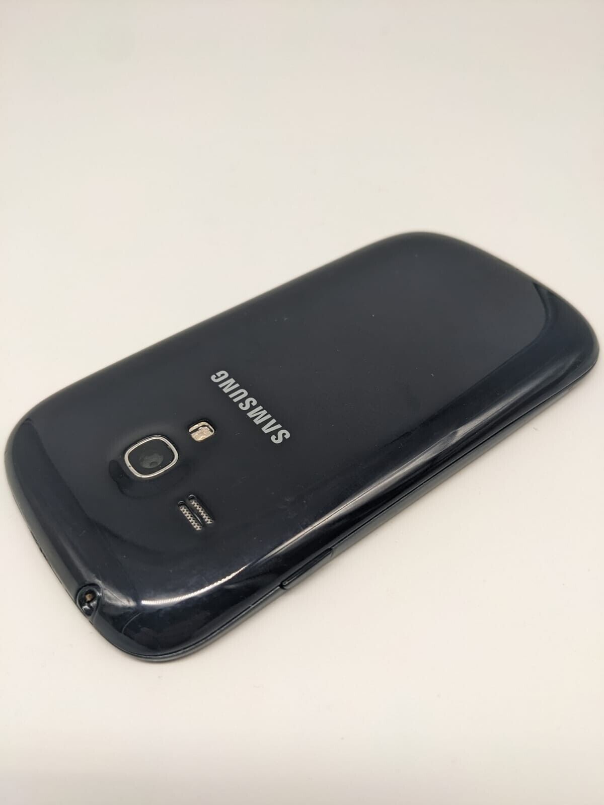 Samsung Galaxy S III mini GT-I8200N Schwarz Smartphone | OHNE SIMLOCK #X5