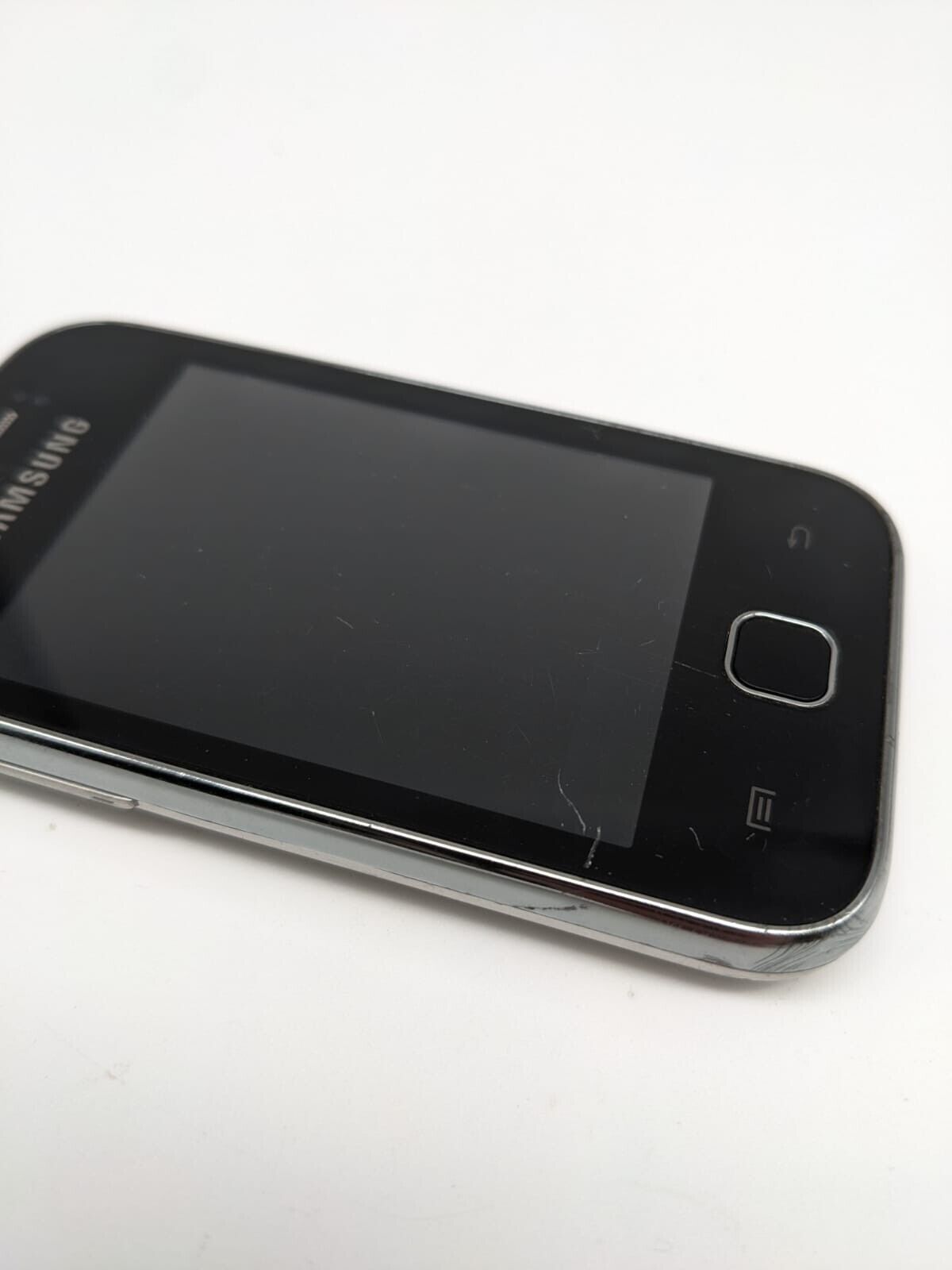 SAMSUNG Galaxy Young GT-S5360 Android