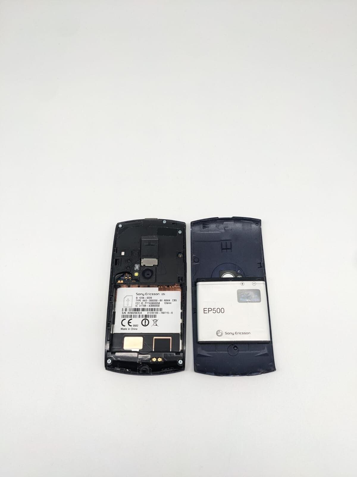 Sony Ericsson Vivaz U5i Blau Handy | OHNE SIMLOCK