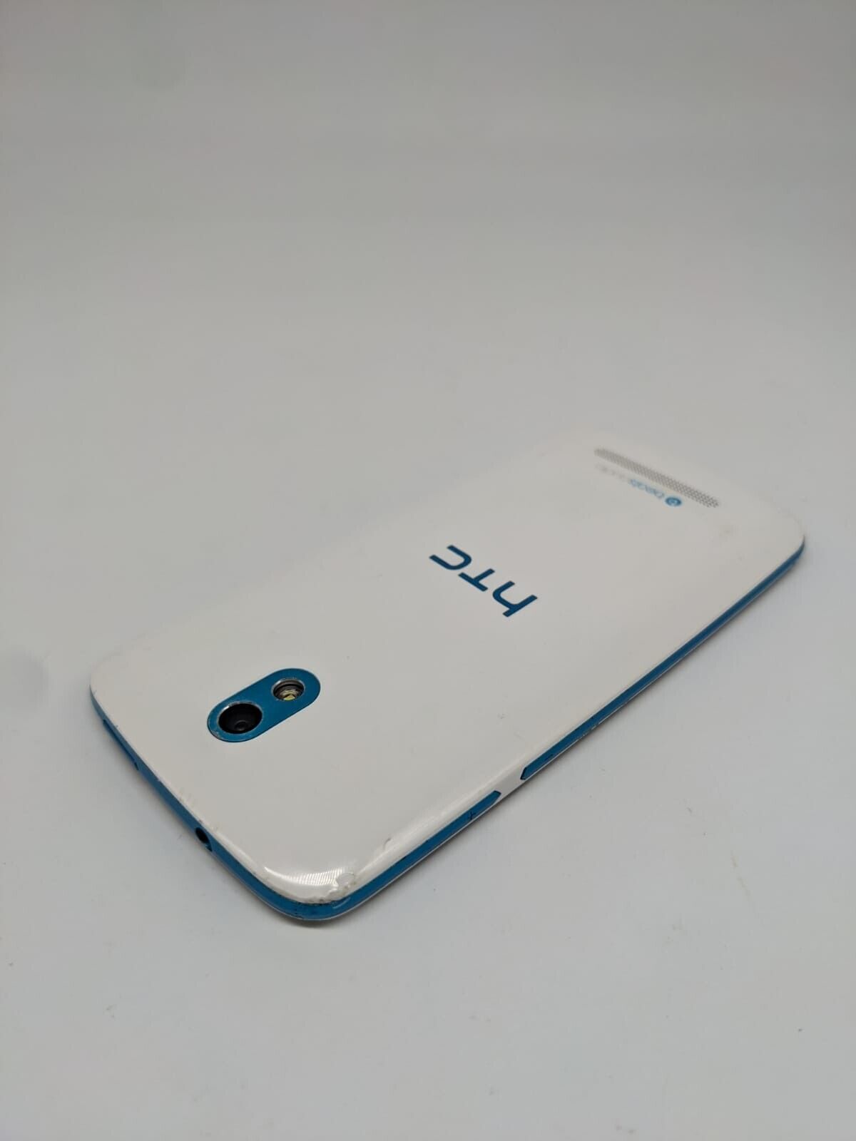 HTC Desire 500 Weiß Teilespender Ersatzteile Bastler | LÄDT/STARTET NICHT