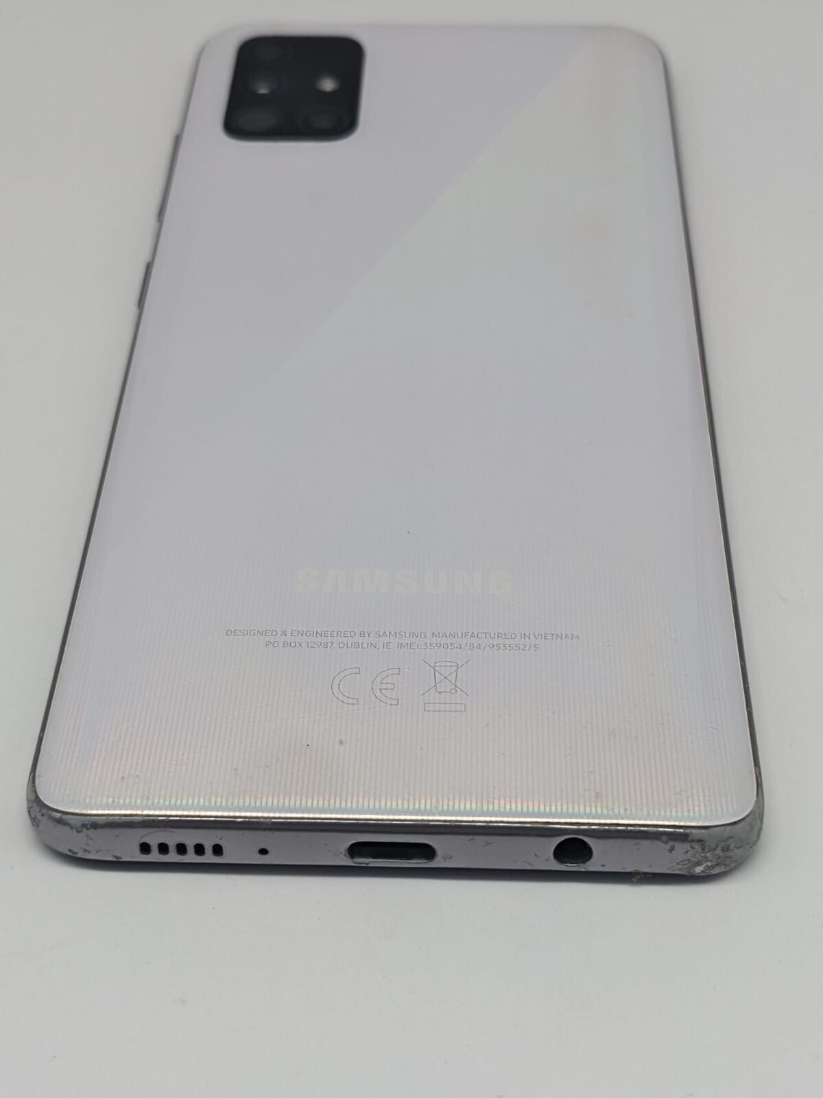 Samsung Galaxy A51 SM-A515F Weiß Teilespender Ersatzteile | LÄDT/STARTET NICHT