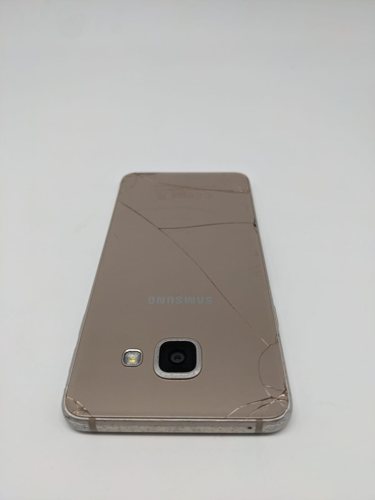 Samsung Galaxy A3 Gold SM-A300F | STARTET JEDOCH IST DAS DISPLAY DEFEKT