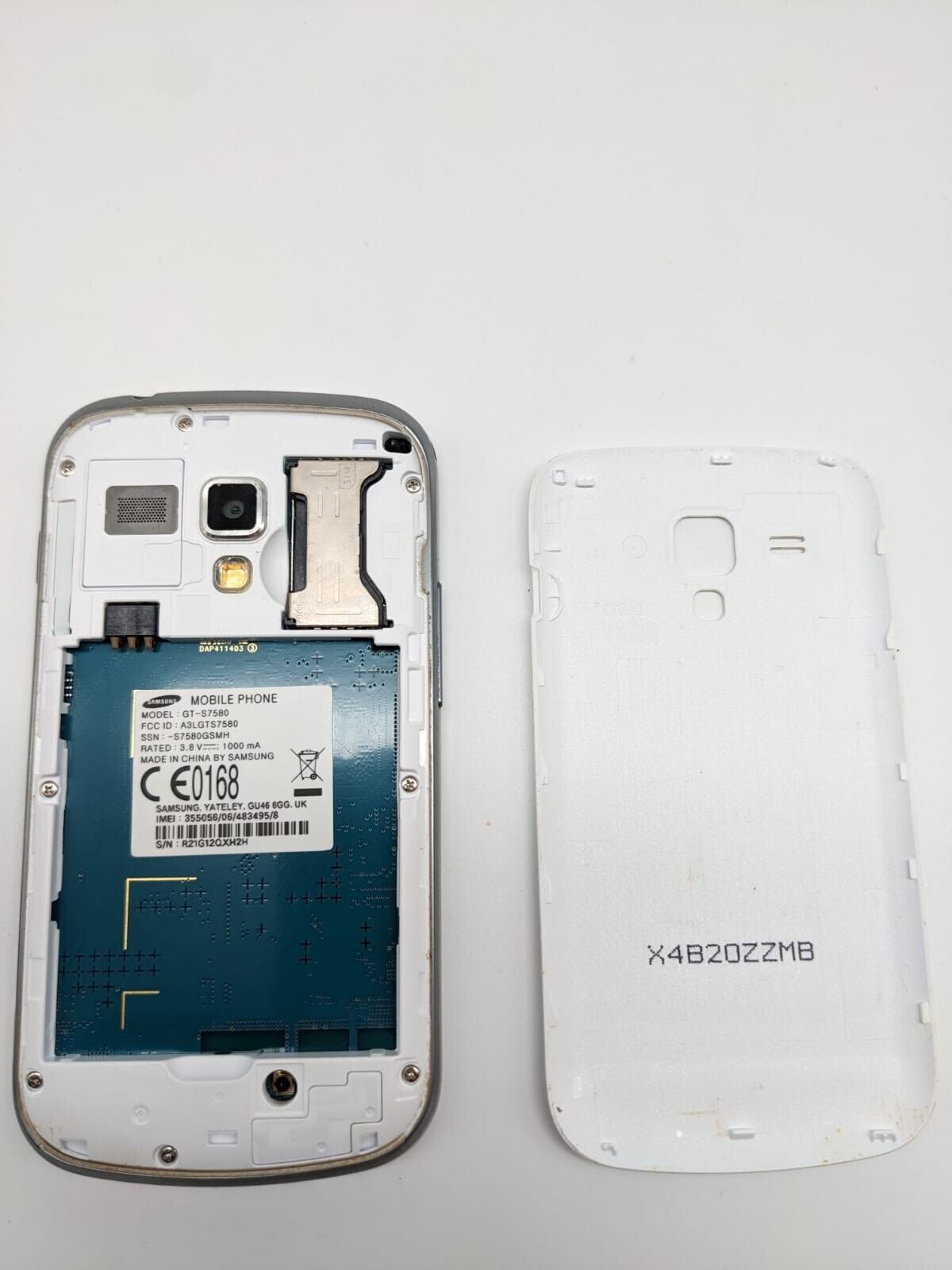 Samsung Galaxy Trend Plus GT-S7580 Weiß Smartphone BOOTLOOP | TOP DISPLAY S0071