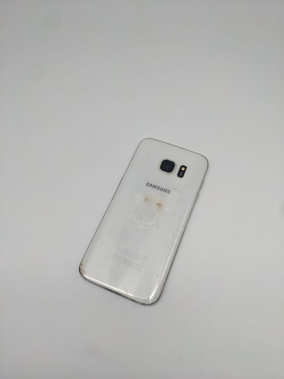 Samsung Galaxy S7 SM-G930F Weiß Smartphone | OHNE SIMLOCK