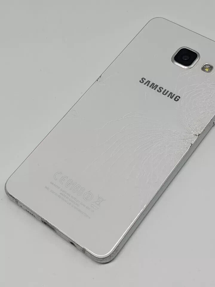 Samsung Galaxy A5 2016 SM-A510F 16GB Weiß | REAGIERT LANGSAM | OHNE SIMLOCK