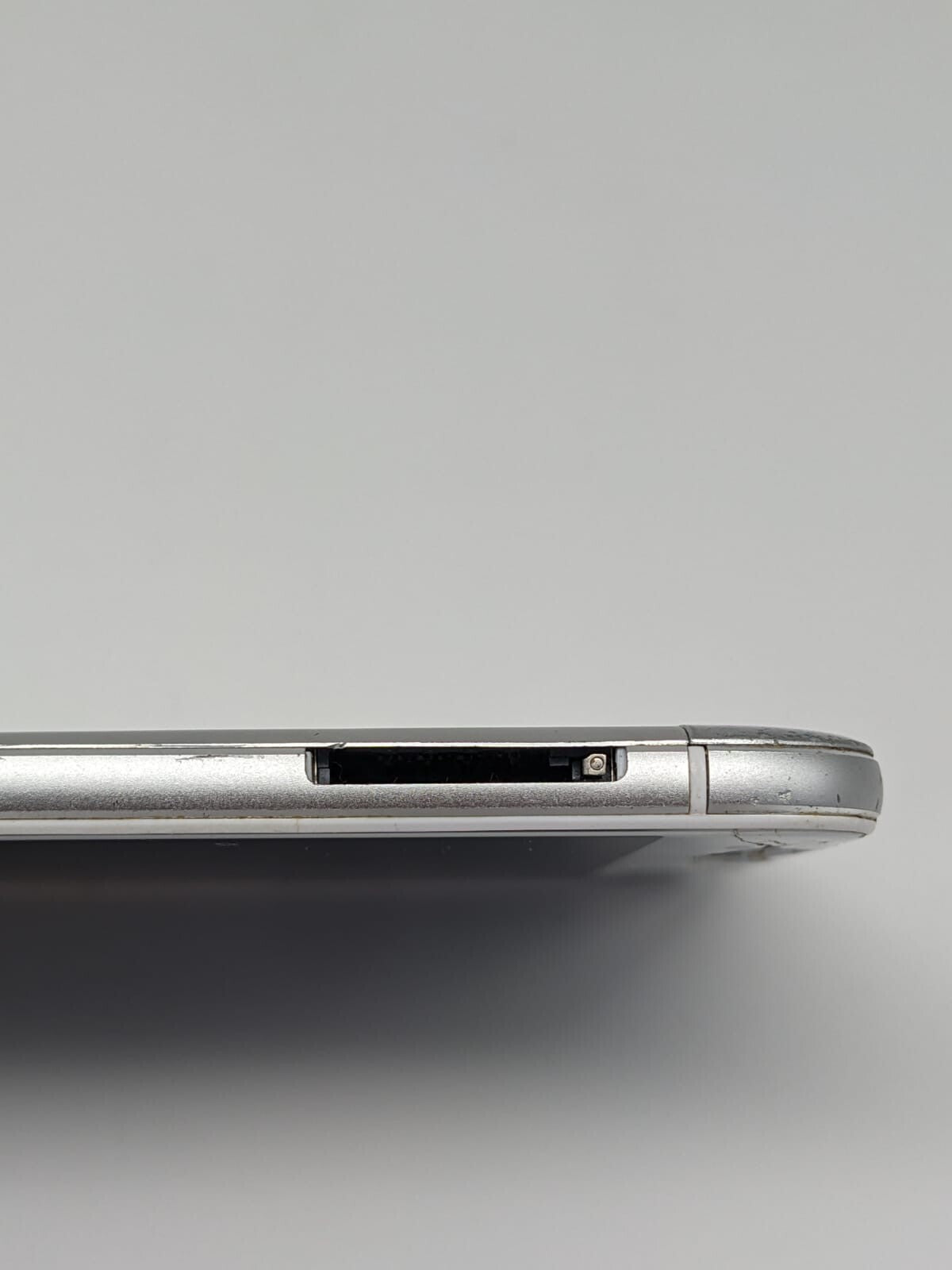 ZTE Blade V6 Weiß Smartphone 16GB | DISPLAYRISSE