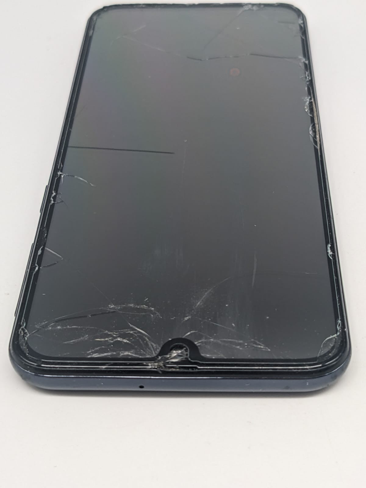 Samsung Galaxy A40 64GB Smartphone Dual-Sim | DISPLAYRISSE