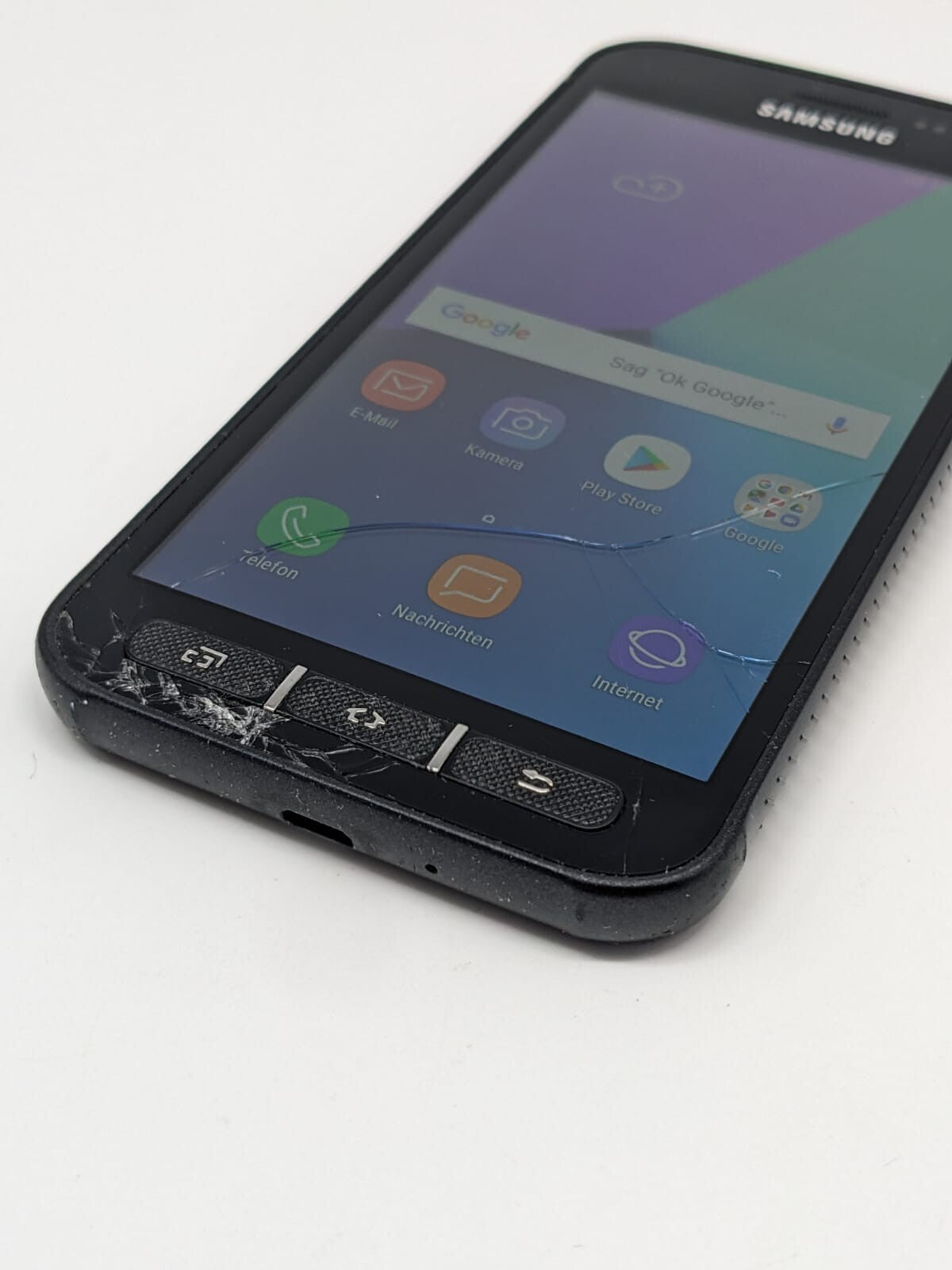 Samsung Galaxy XCover 4 SM-G390F Schwarz | DISPLAYRISSE