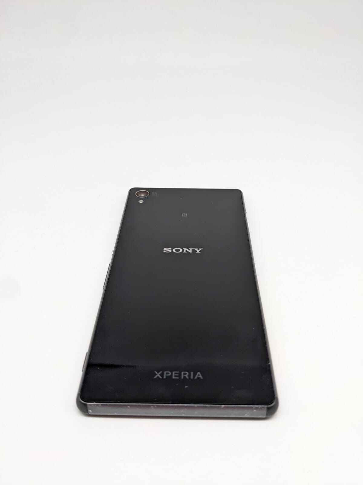 Sony Xperia Z3 D6603 Schwarz Smartphone | PINSPERRE