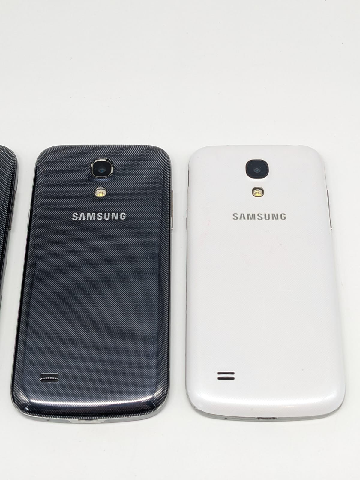 4x Samsung Galaxy S4 mini GT-i9195 Konvolut Sammlung Posten | UNGETESTET