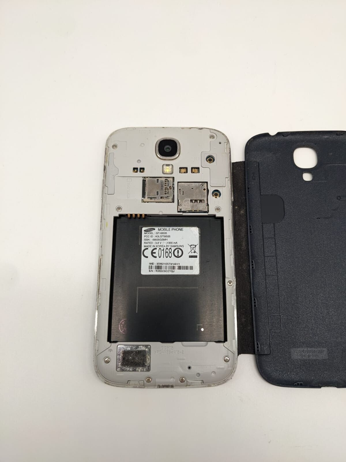 Samsung Galaxy S4 GT I9505 Schwarz | OHNE AKKU | LÄDT/ STARTE | TOUCH DEFEKT