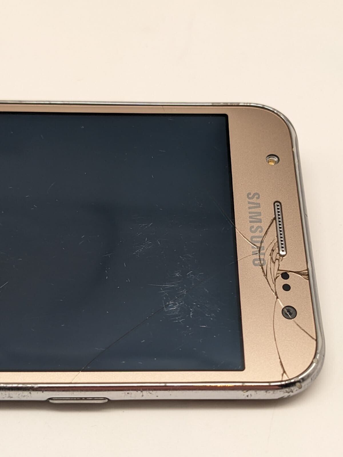 Samsung Galaxy J5 SM-J500FN Gold Smartphone | OHNE SIMLOCK