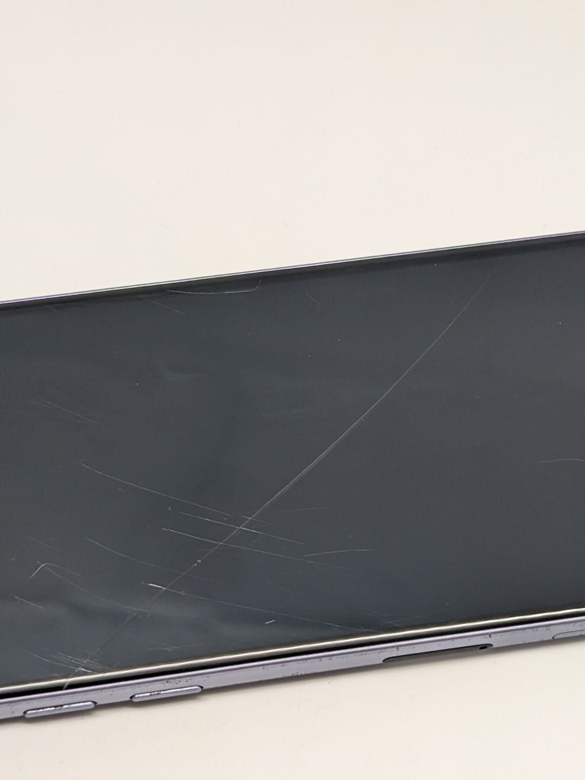Samsung Galaxy J6 Duos SM-J600FN/DS 32 GB Schwarz Silber | OHNE SIMLOCK