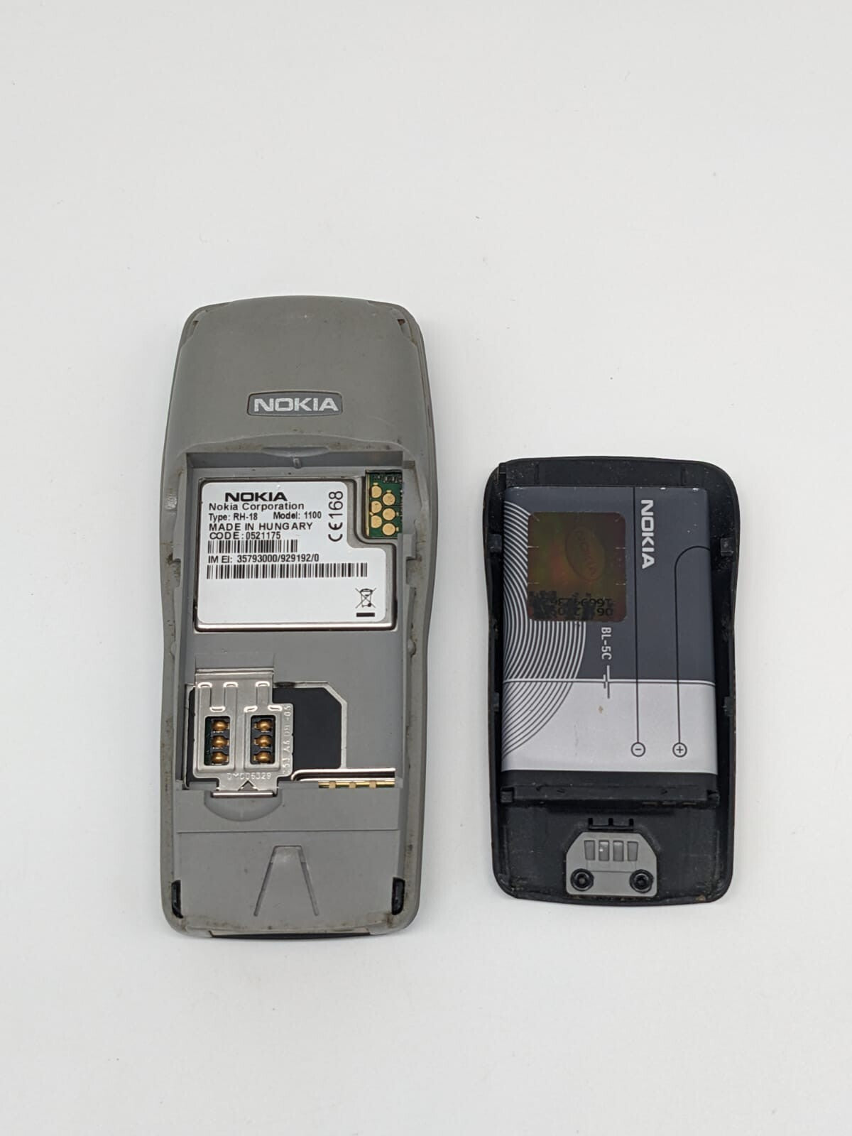 Nokia 1100 Schwarz Grau Handy Selten Sammler | OHNE SIMLOCK