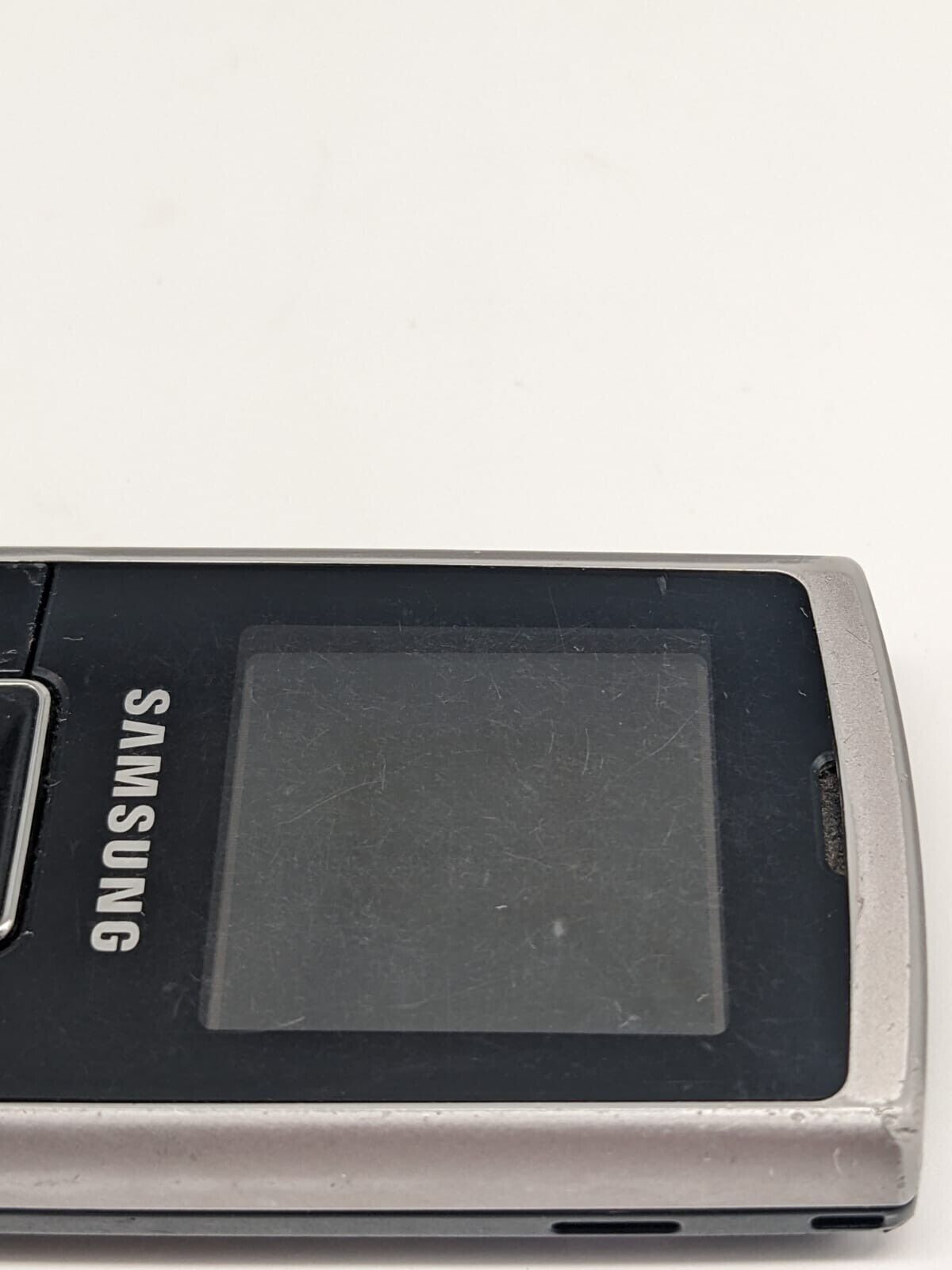 Samsung SGH-C130 Silber Handy | OHNE AKKU | OHNE SIMLOCK | FUNKTIONIERT