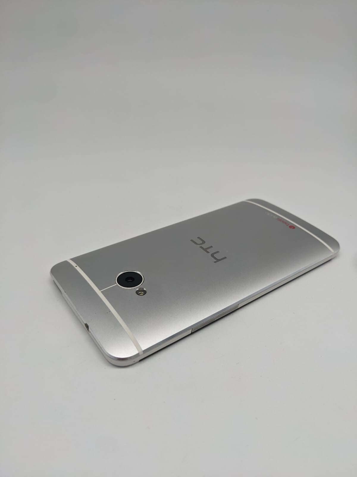HTC One M7 PNO7100 Silber Smartphone | TOP DISPLAY | OHNE SIMLOCK