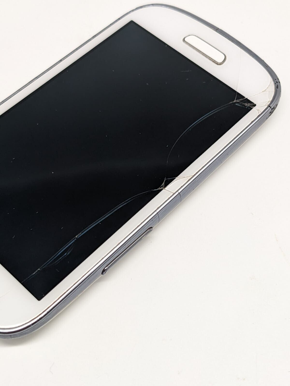 Samsung Galaxy S 3 Mini Weiß GT-I8190 | OHNE AKKU | OHNE SIMLOCK