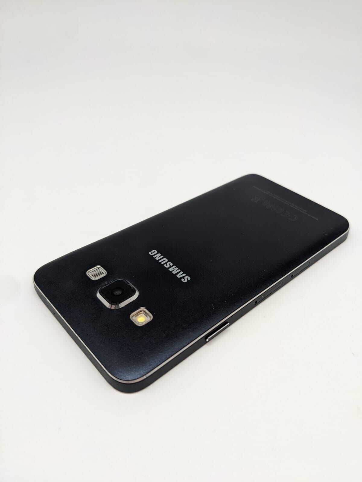 Samsung Galaxy A3 Schwarz | HOMEBUTTON DEFEKT | OHNE SIMLOCK | PIXELFEHLER