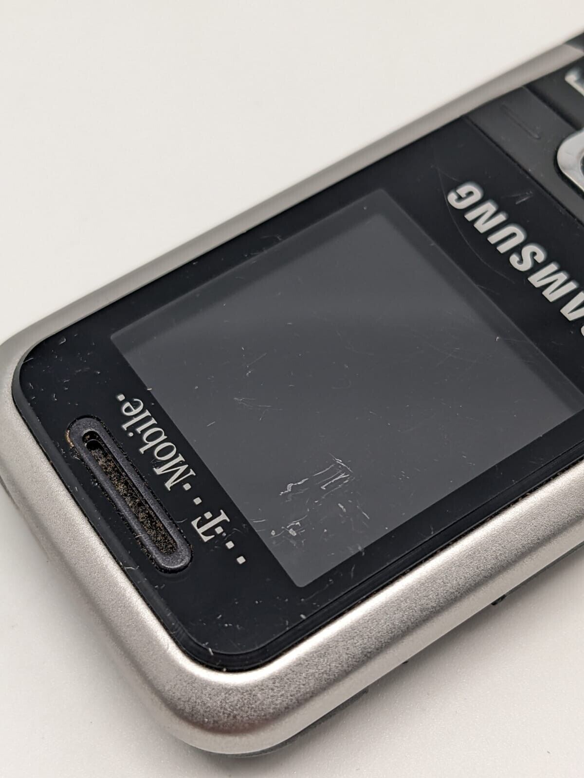 Samsung GT-E1120 Schwarz | T-Mobile NETLOCK #X6