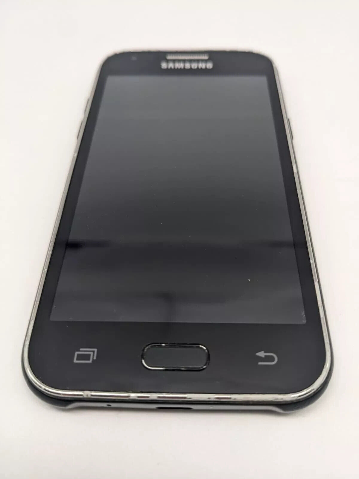Samsung Galaxy J1 SM-J100H Smartphone Android | STARTET NICHT