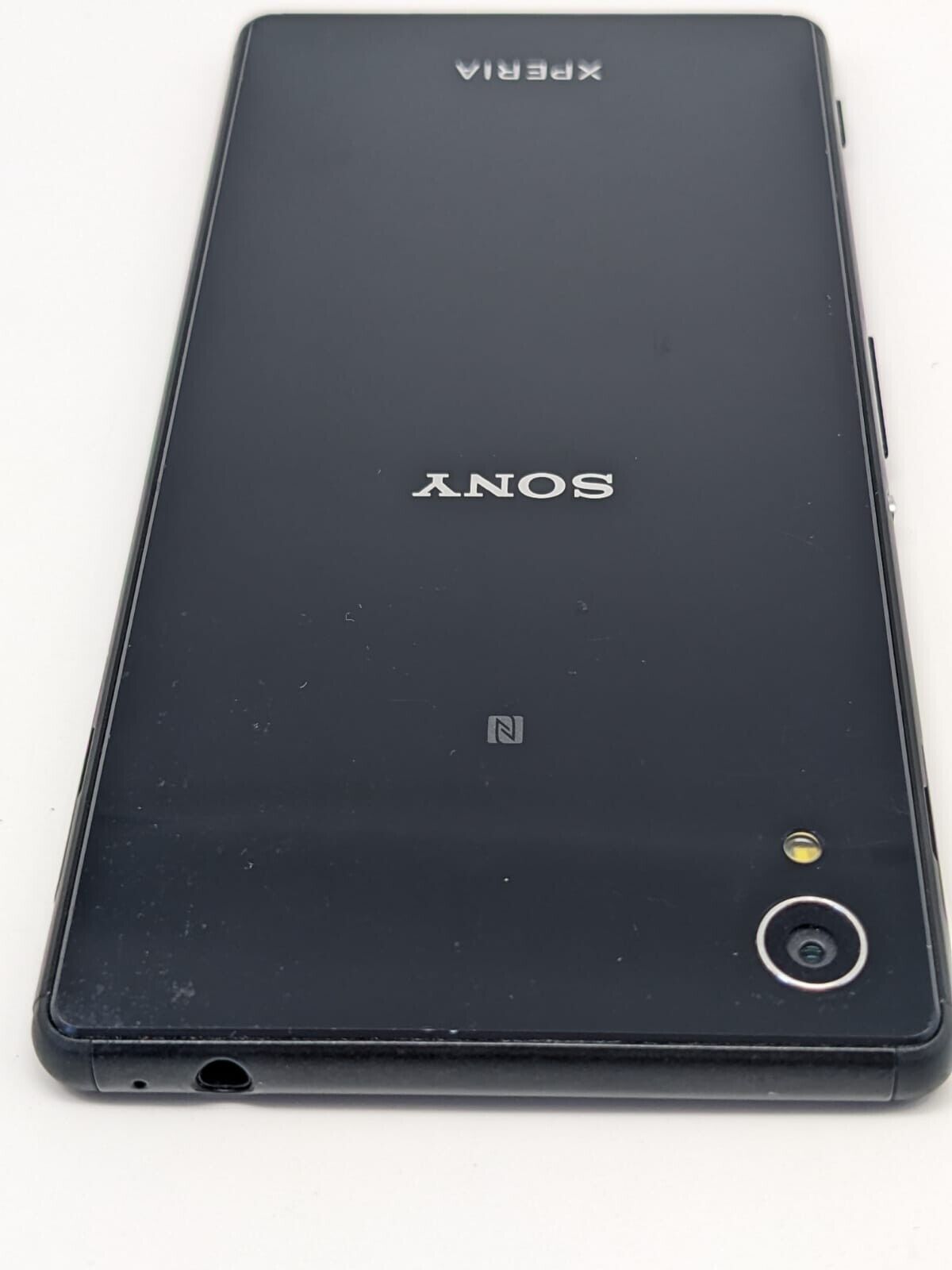 Sony Xperia M4 Aqua E2303 Schwarz | VOLL FUNKTIONSFÄHIG | OHNE SIMLOCK