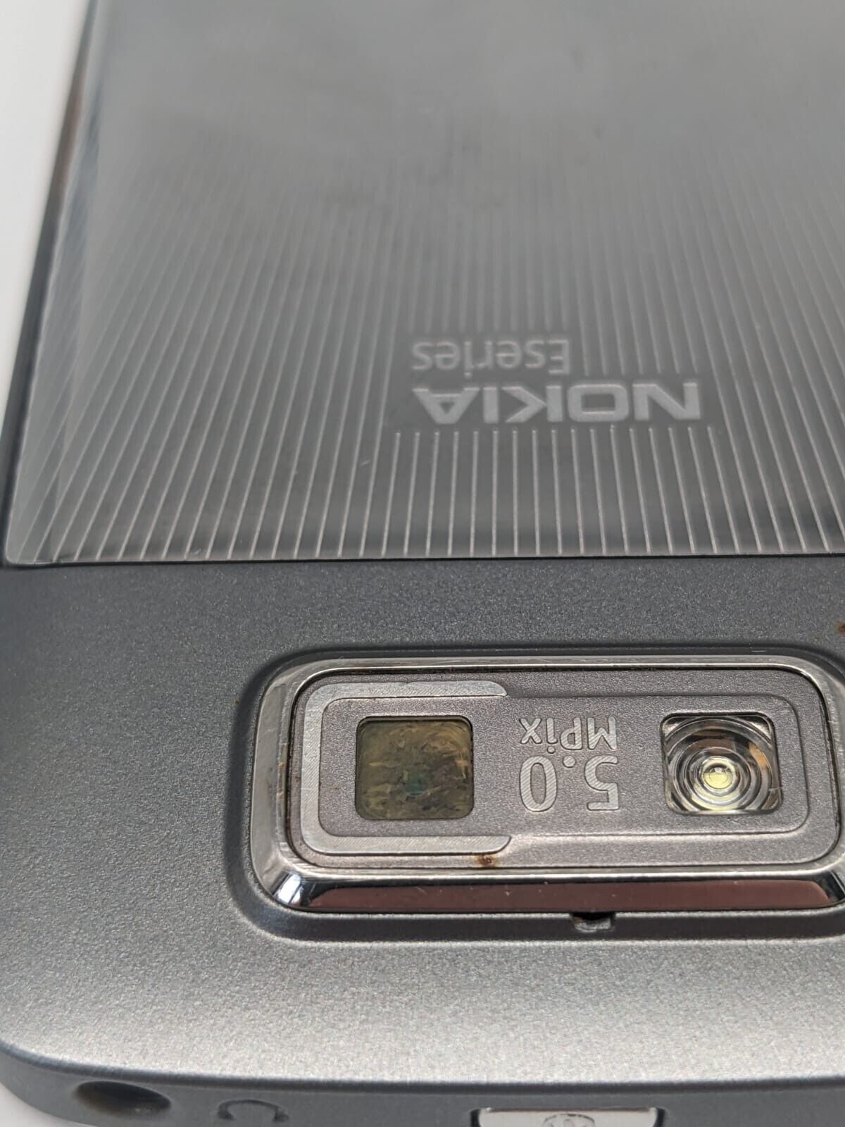 Nokia E72 Silber QWERTZ Teilespender Ersatzteile Bastler | TEILDEFEKT