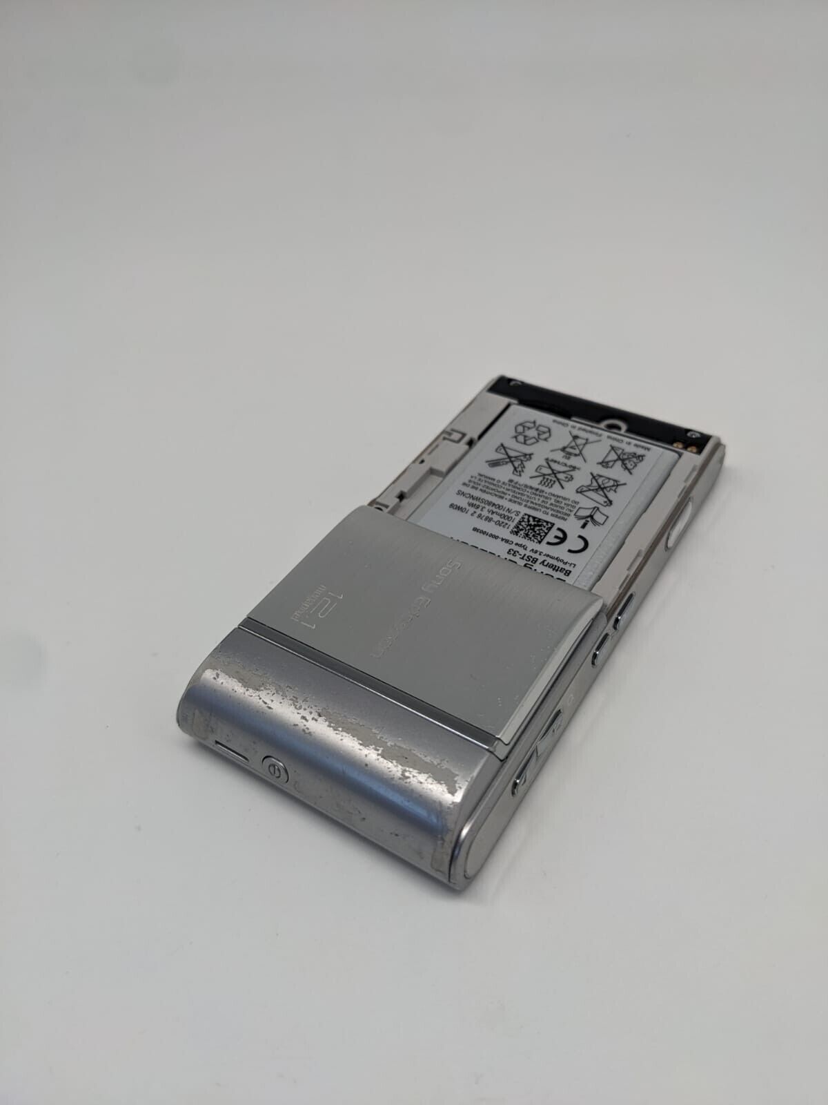 Sony Ericsson Satio U1i Silber Handy | OHNE SIMLOCK | VOLL FUNKTIONSFÄHIG