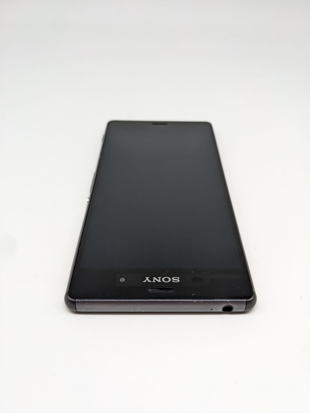 Sony Xperia Z3 D6603 Schwarz Smartphone | PINSPERRE