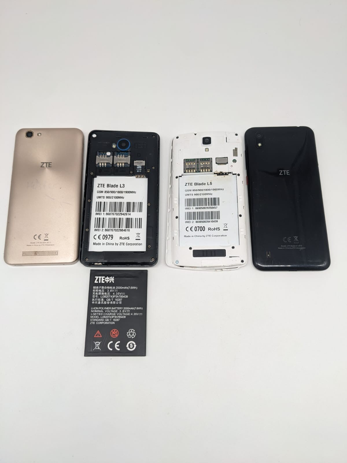 4x ZTE Smartphone Teilespender Konvolut Sammlung Posten | UNGETESTET | DEFEKT