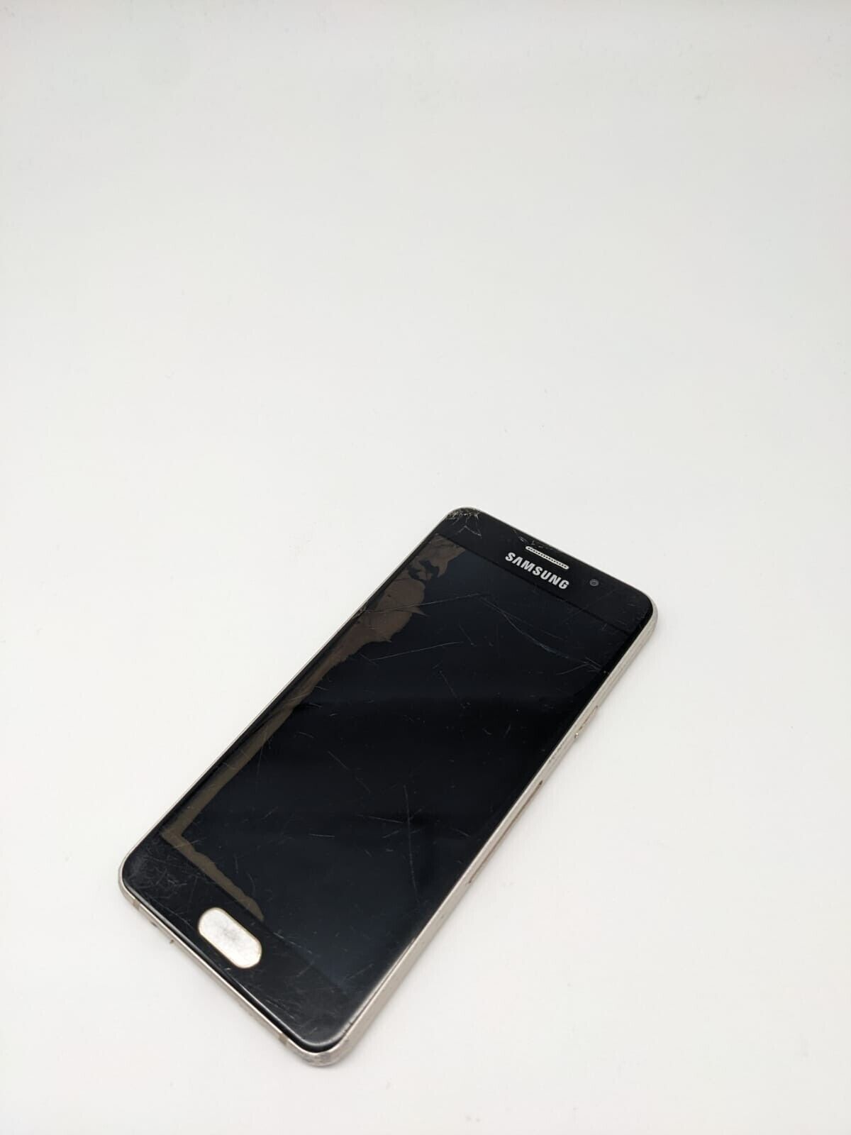 Samsung Galaxy A3 Gold SM-A300F | STARTET JEDOCH IST DAS DISPLAY DEFEKT