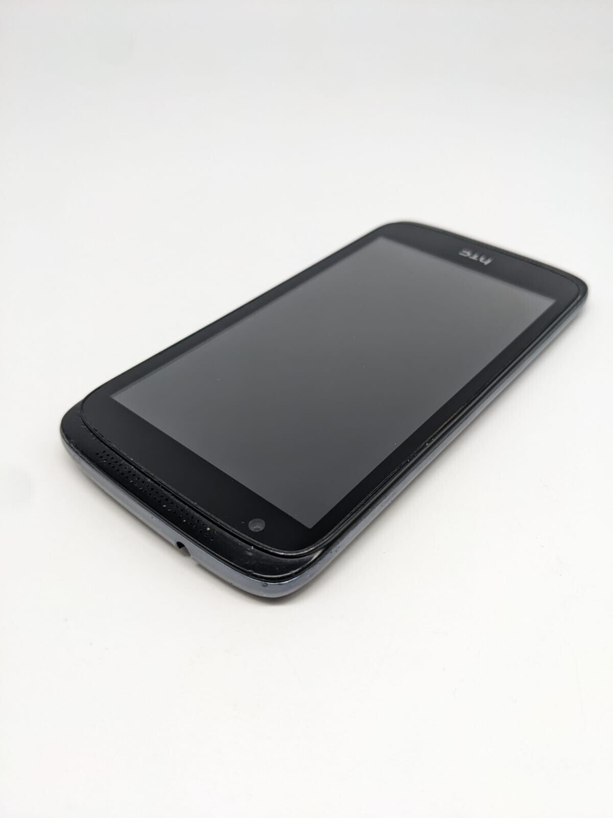 HTC  Desire 526G Dual Sim Schwarz Smartphone | OHNE AKKU | UNGETESTET