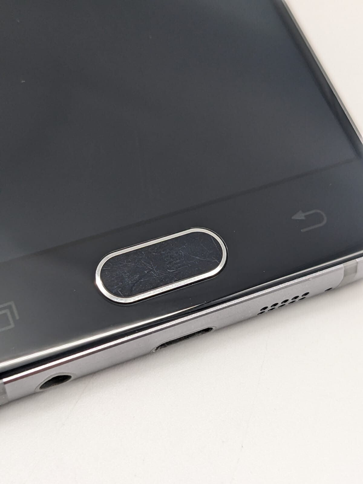 Samsung Galaxy A3 2016 SM-A310F 16 GB Schwarz | BAUT KEIN NETZ AUF