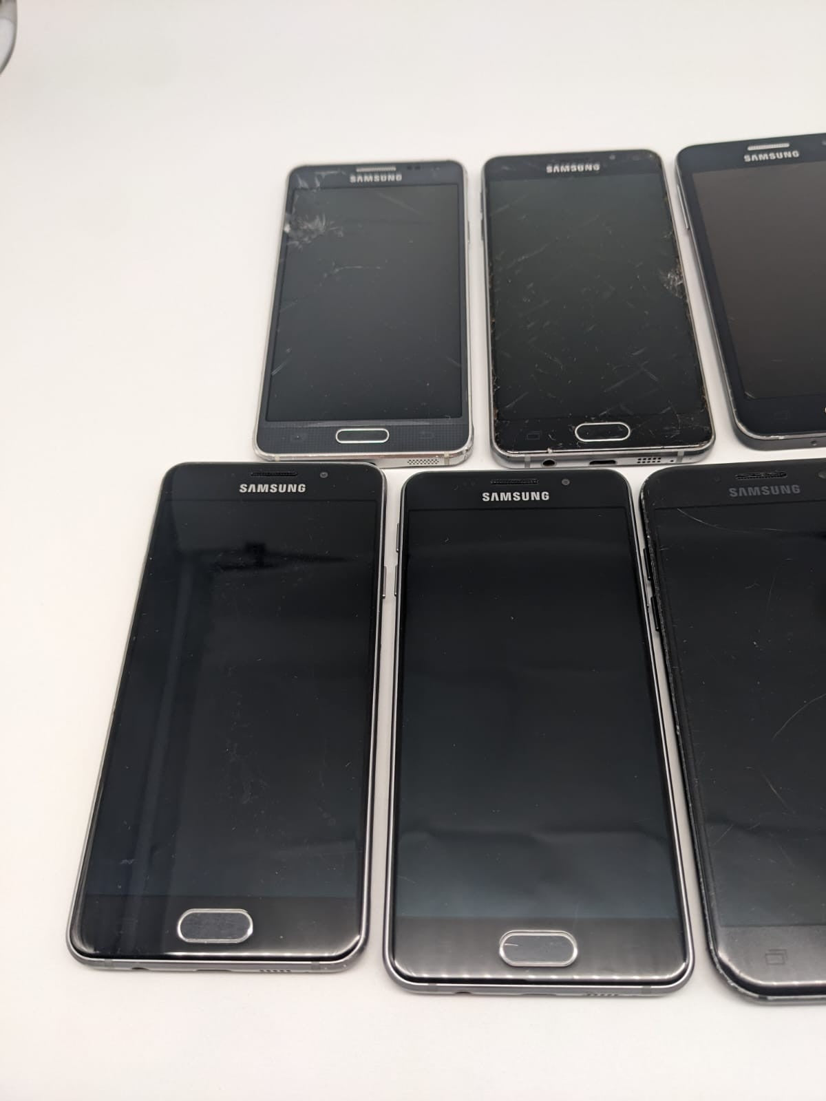 9x Samsung Galaxy A3 Teilespender Ersatzteile Konvolut Sammlung