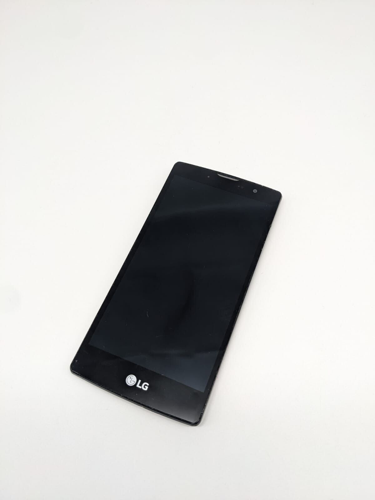 LG  G4C H525N 8GB Schwarz Teilespender Bastler | HÄNGT SICH BEI DEM STARTEN AUF