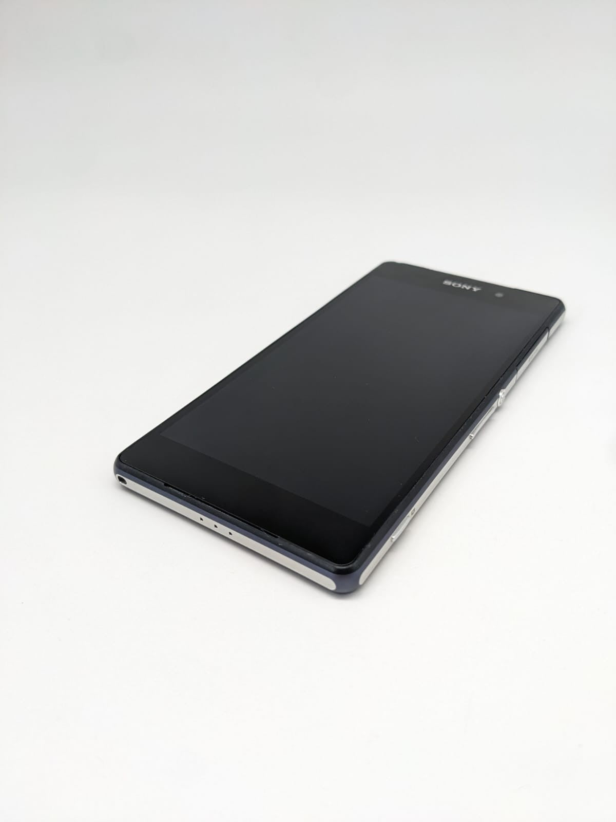 Sony Xperia Z2 D6503 Teilespender Ersatzteile | LÄDT/STARTET NICHT