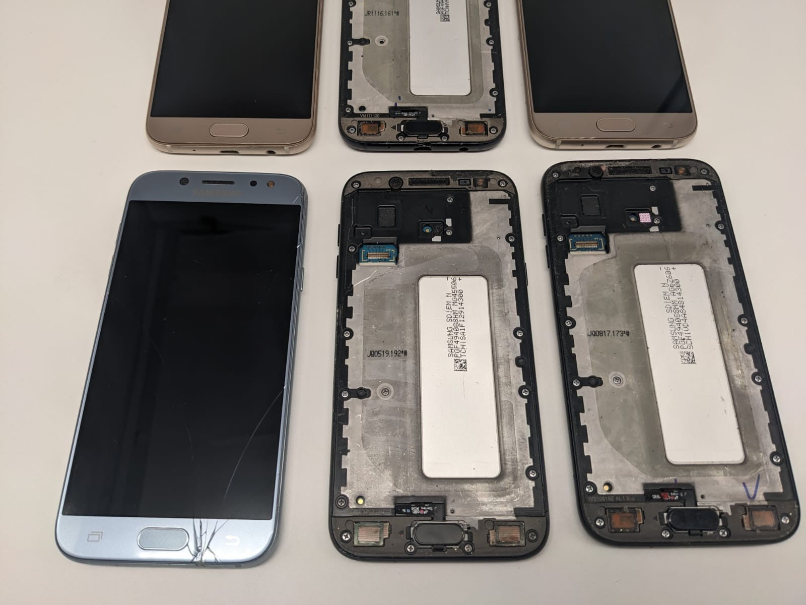 6x Samsung Galaxy J5 2017 J530F Konvolut Sammlung Posten | DEFEKT | UNGETESTET