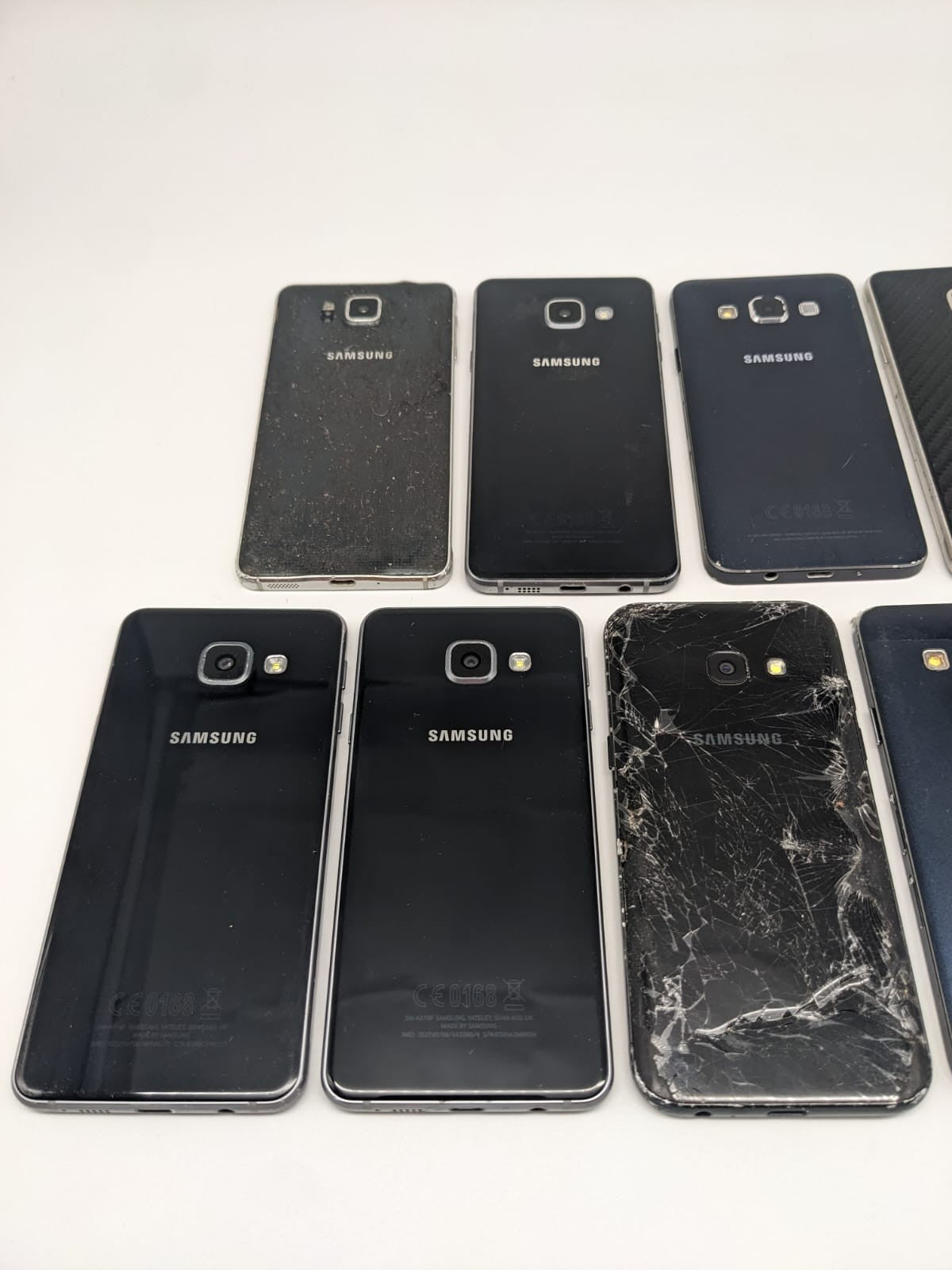 9x Samsung Galaxy A3 Teilespender Ersatzteile Konvolut Sammlung