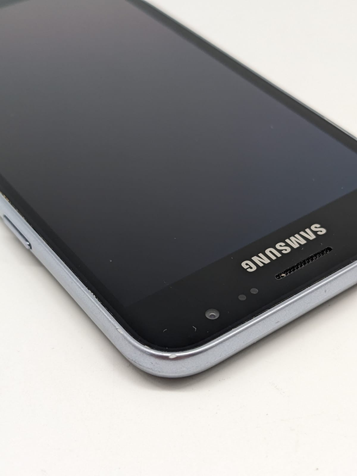 Samsung Galaxy J3 2016 SM-J320FN/DS Schwarz | OHNE SIMLOCK