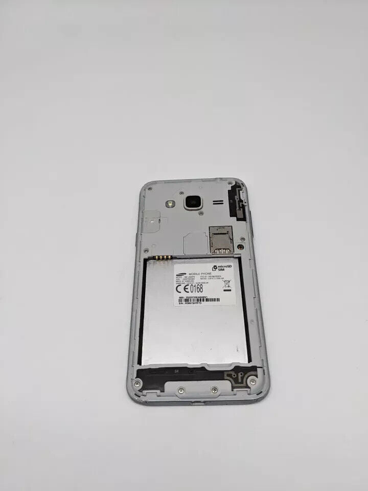 Samsung Galaxy J3 2016 J320FN Smartphone Android | UNBEKANNTER SIMLOCK