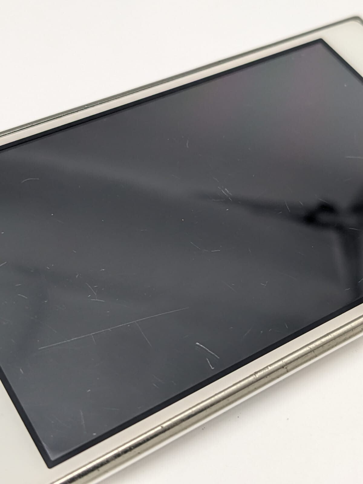 LG P700 Weiß Smartphone | OHNE AKKU | VOLL FUNKTIONSFÄHIG