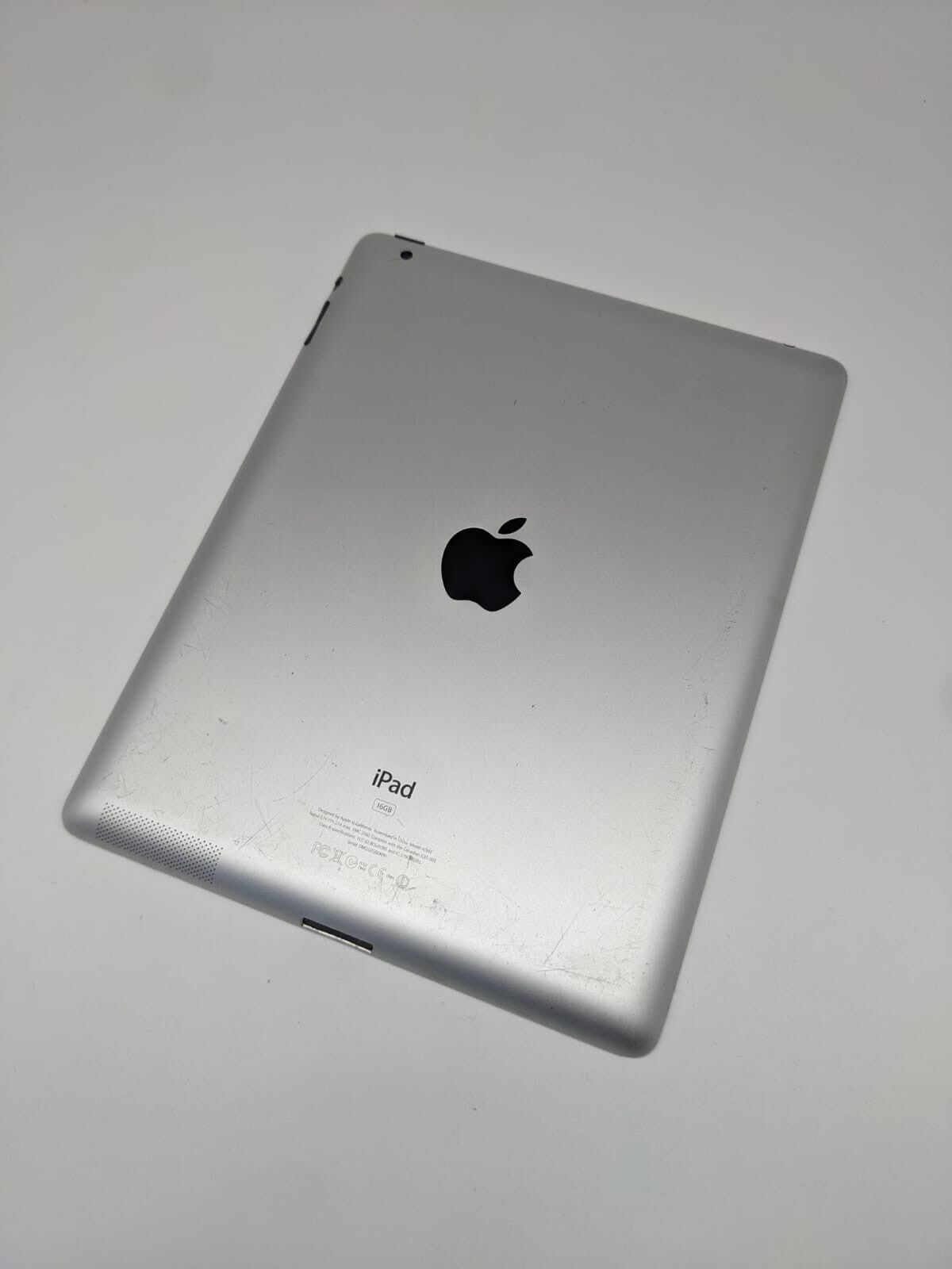 Apple iPad 2 A1395 16GB IOS Silber Tablet | TEILESPENDER