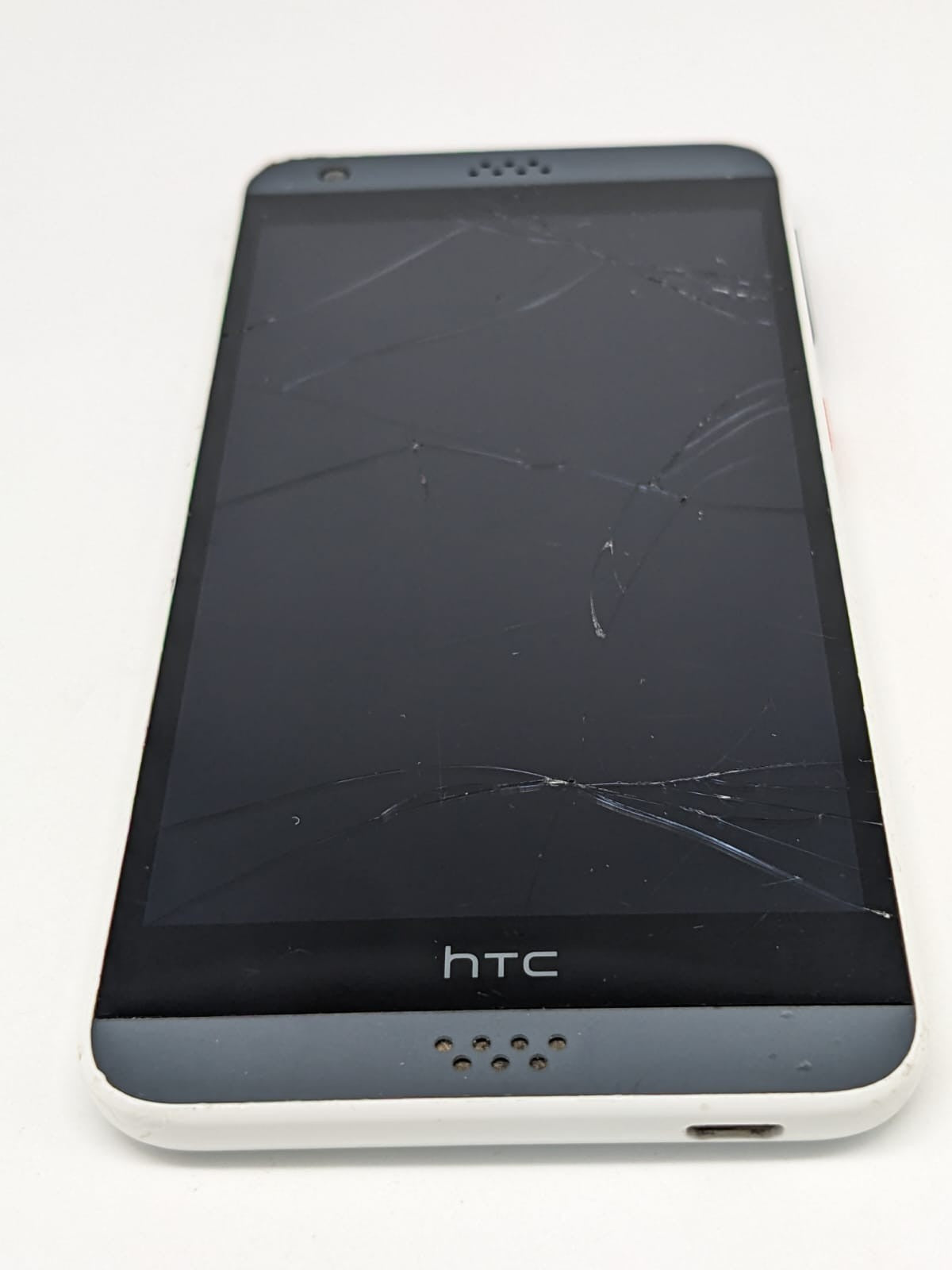 HTC Desire 530 Weiß Smartphone Teilespender Ersatzteile | DISPLAYSCHADEN