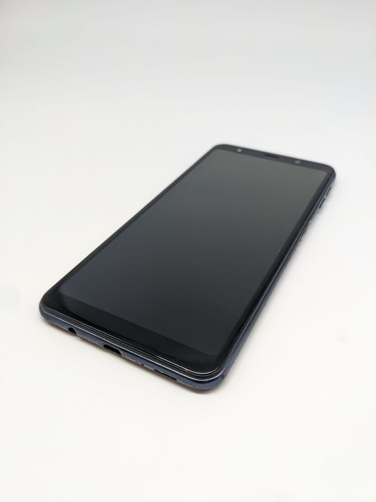 Samsung Galaxy A7 2018 SM-A750FN/DS Teilespender | LÄDT/STARTET NICHT